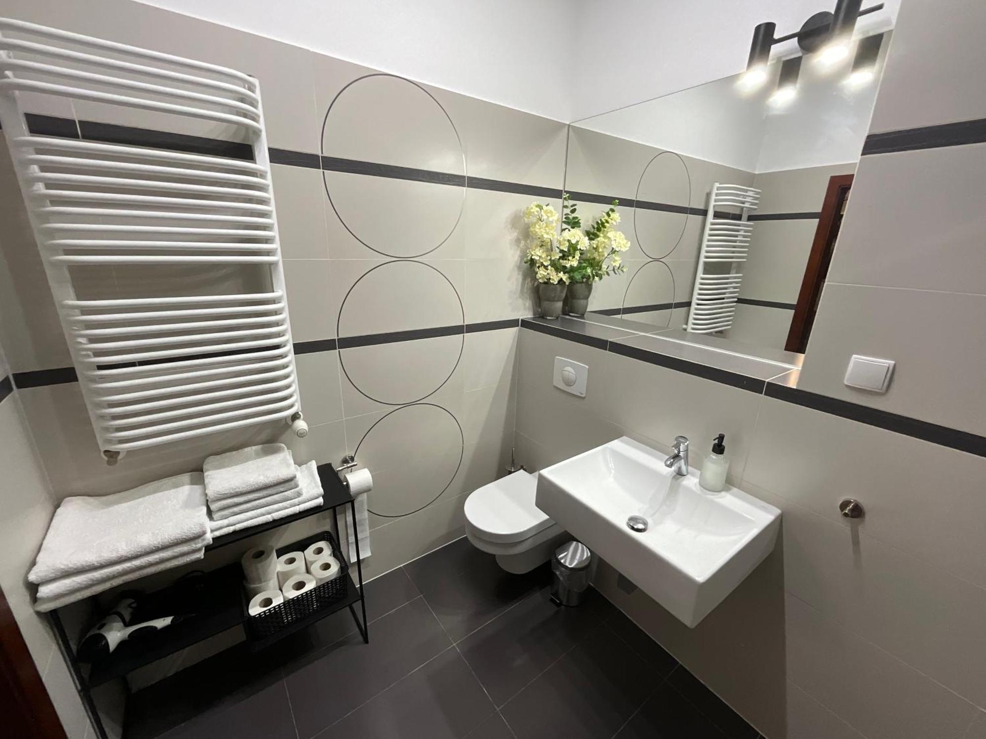 Apartamenty Zlota Nic Ополе Экстерьер фото