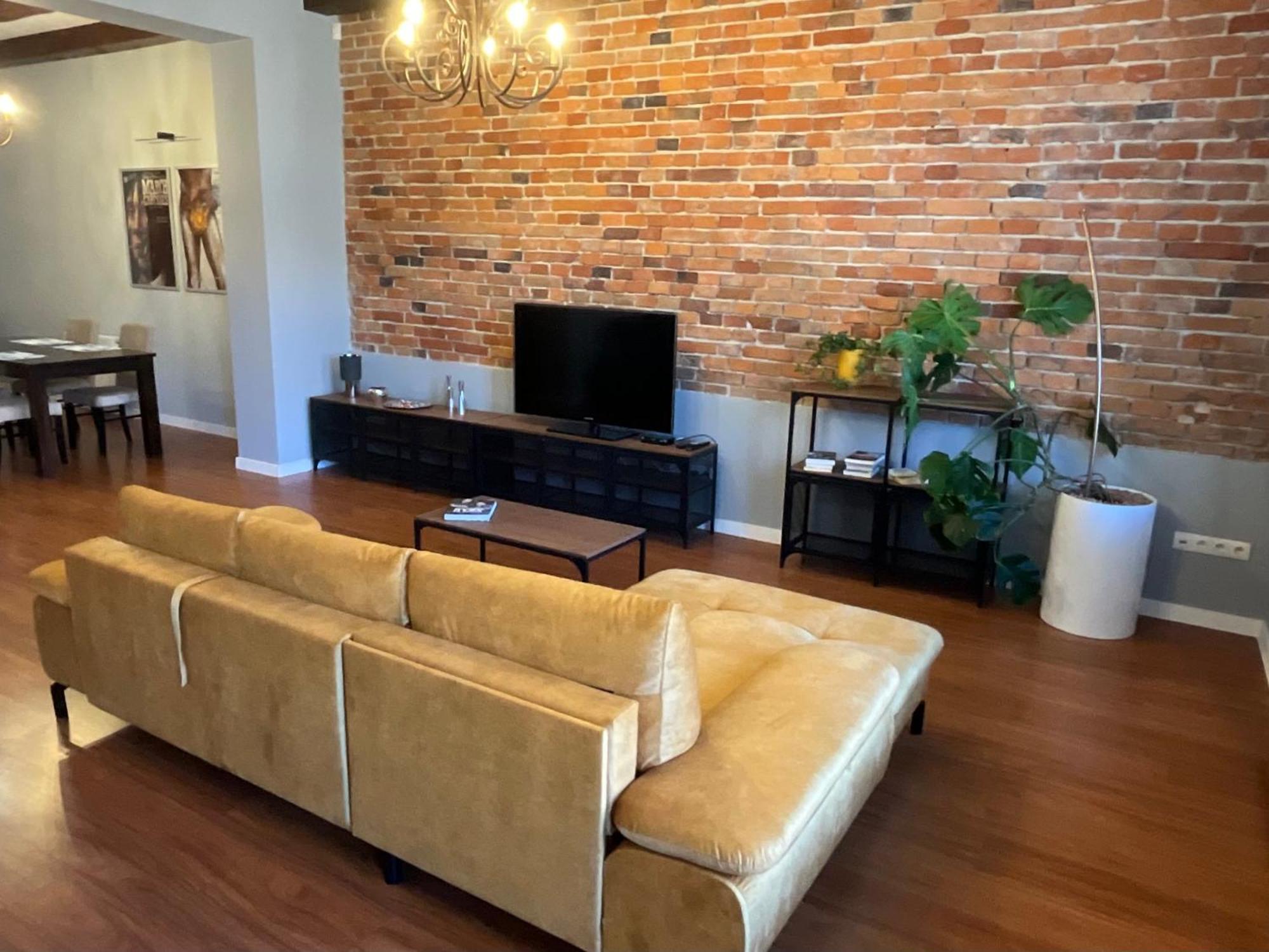 Apartamenty Zlota Nic Ополе Экстерьер фото