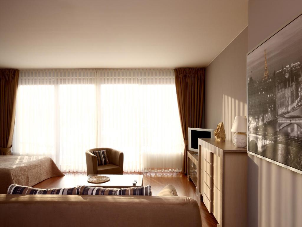 Apartamenty Zlota Nic Ополе Экстерьер фото